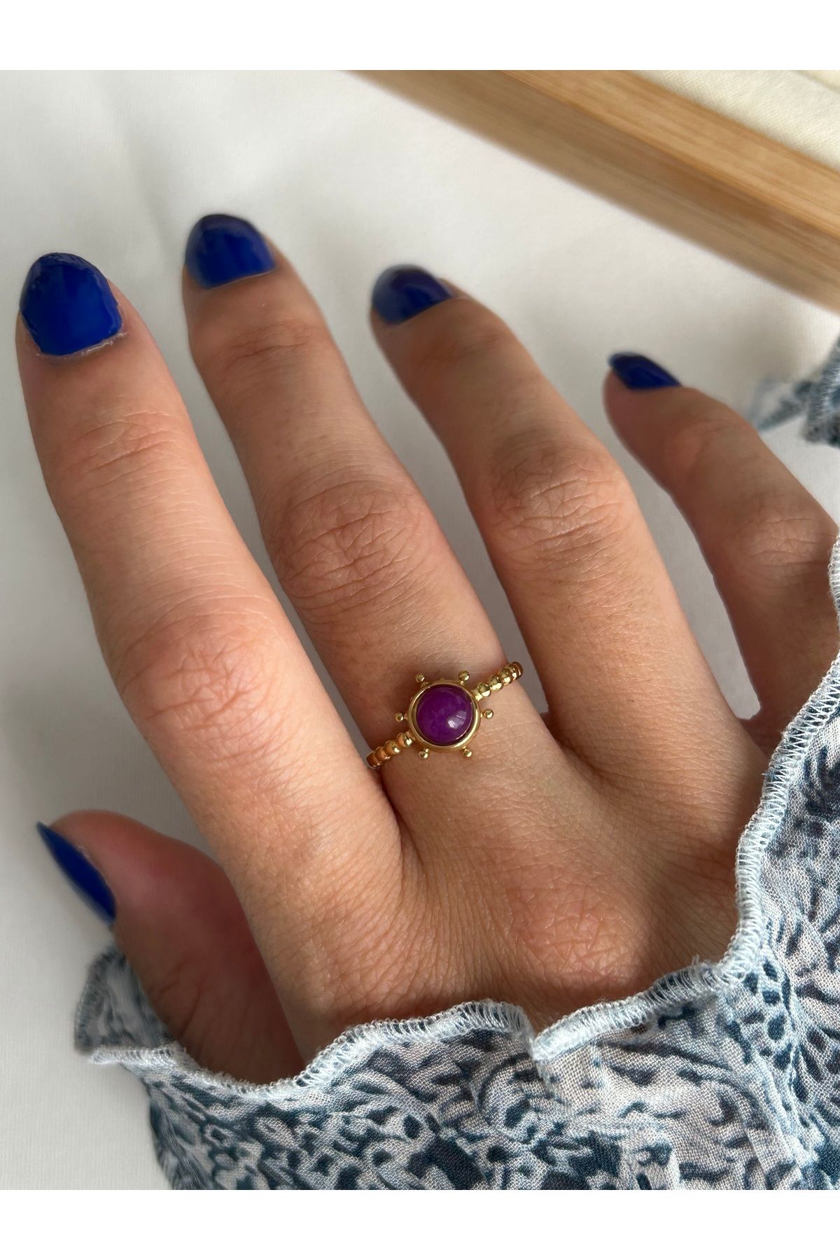 ringbox Çelik Kararmaz Mor Taşlı Yüzük