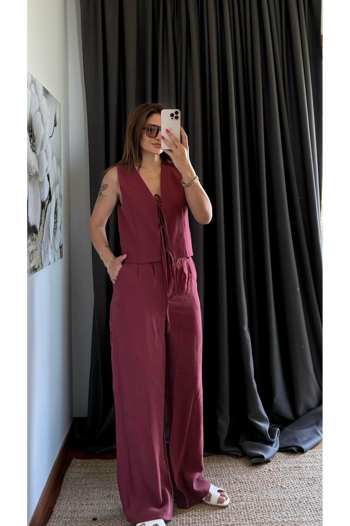 Daves Ön Bağlama Detaylı Yelek Ve Pantolon Bordo İkili Takım