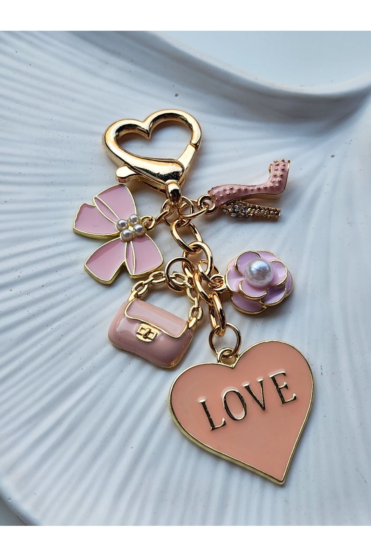 GIHANDMADE 🌸 Pudra Aşkı Çanta Charmı | Fiyonk, Topuklu Ayakkabı, İnci Çiçek ve LOVE Kalpli Aksesuar