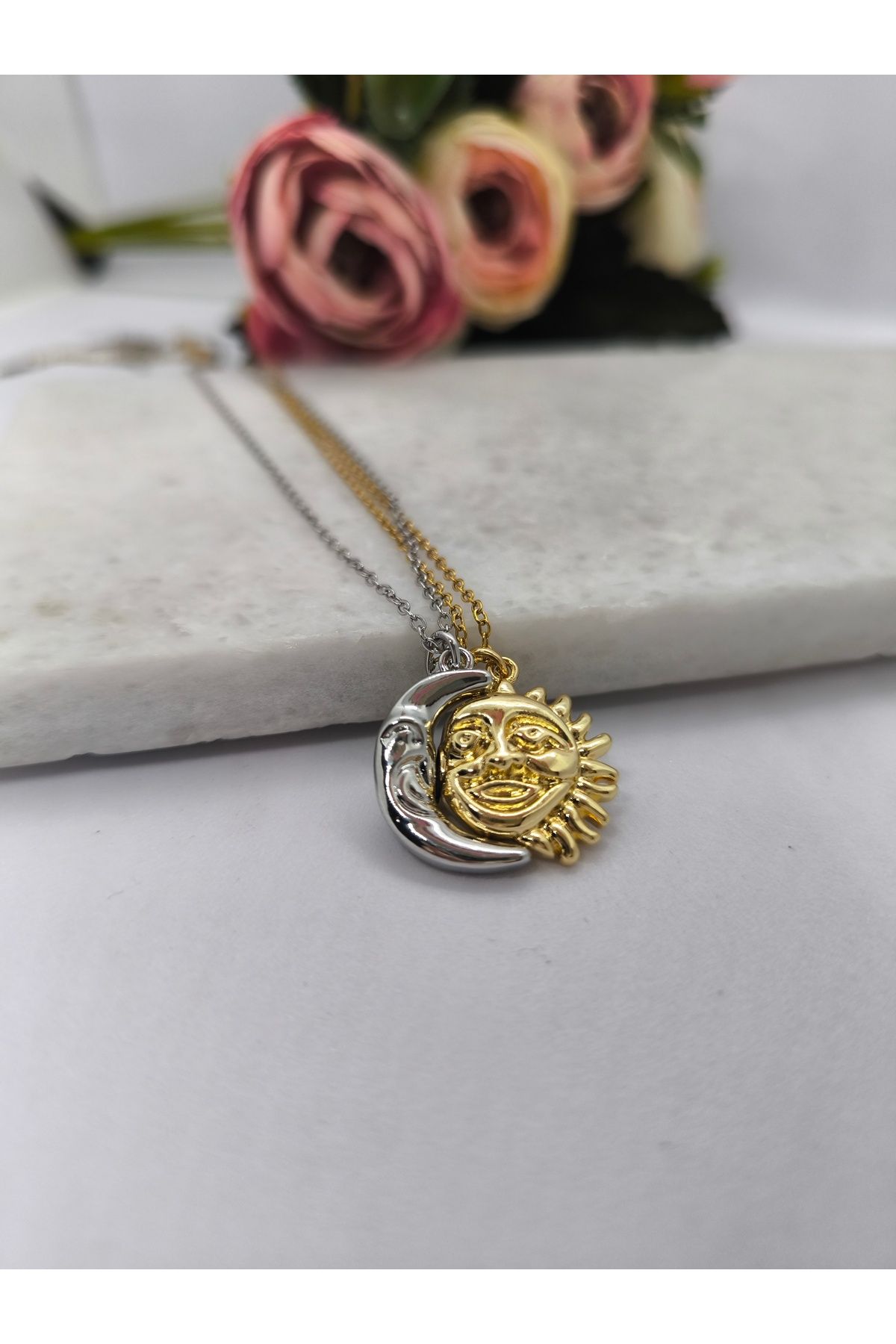 Ece Takı Aksesuar Gold Silver Minimal Zincir Arkadaşlık Kolyesi Ay Ve Güneş Tasarım Çelik Kolye