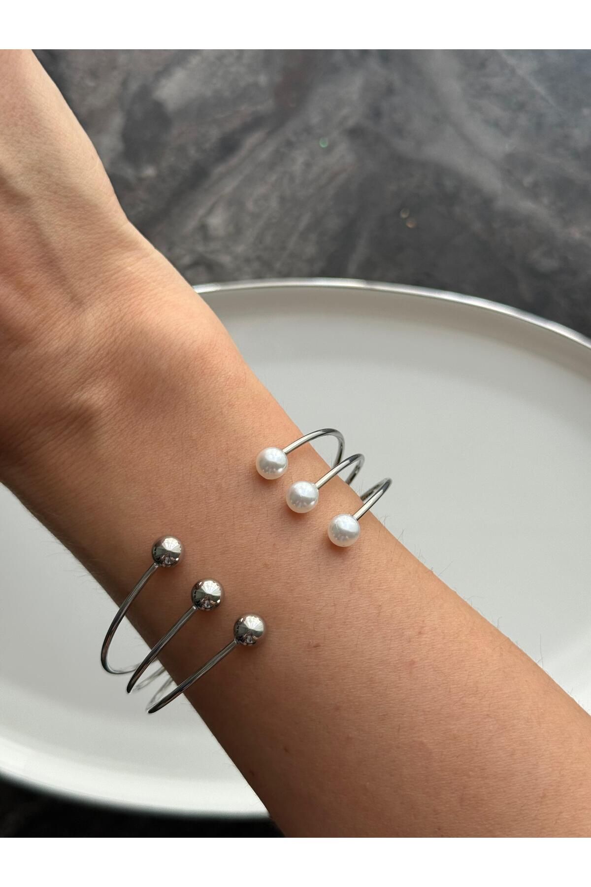 Nera Accessories İnci Detaylı Kelepçe