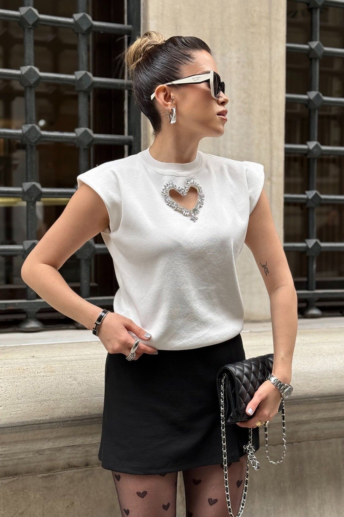 ROUPAS Taşlı Kalpli T-shirt