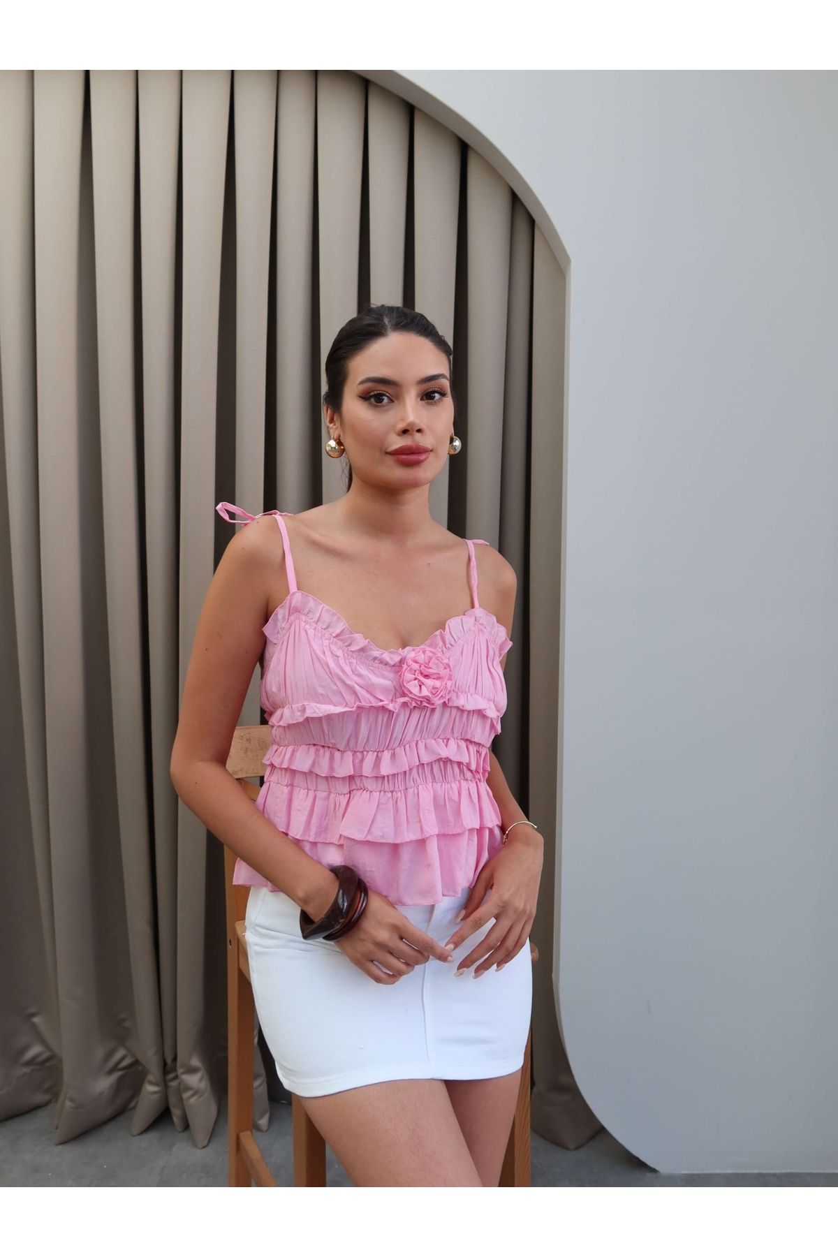 ESRAHELVACI Pembe Gül Detay Kat İşlemeli Bluz