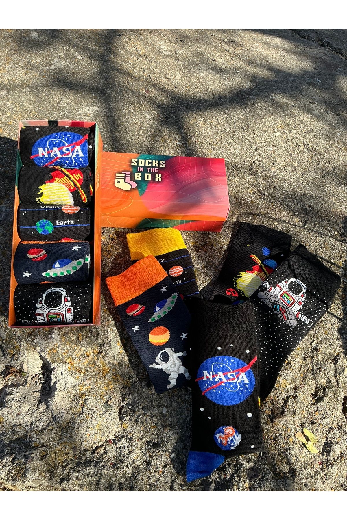 MODA 5'li Nasa Uzay Gezegen Astronot Temalı Renkli Soket Çorap Kutulu Set