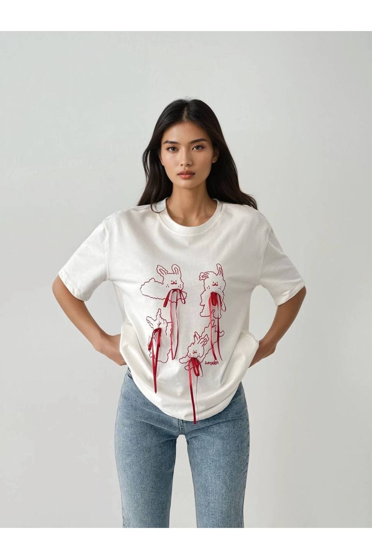 OYERGA MODA Kadın Fiyonklu T-shirt