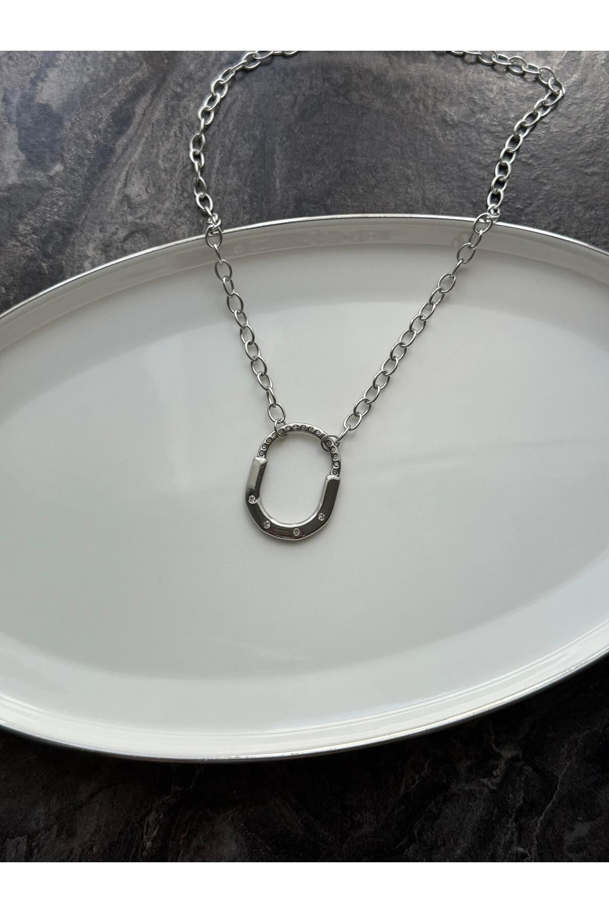 Nera Accessories Kolye