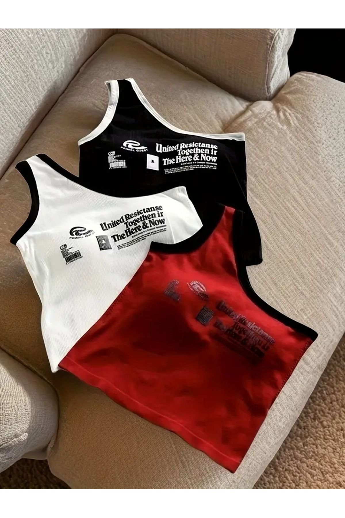 Machetta Kadın Bordo Beyaz Siyah United Resictanse Baskılı Tek Kol Crop Bluz