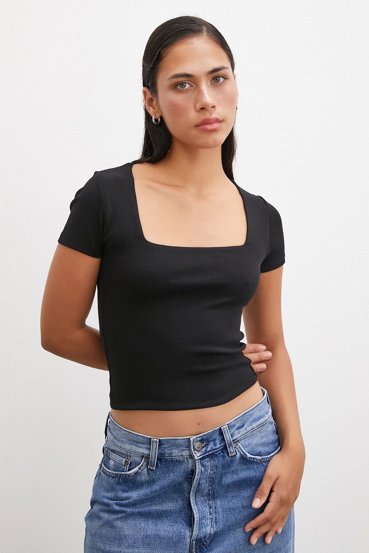TRENDQUEL Kare Yaka T-shirt Siyah