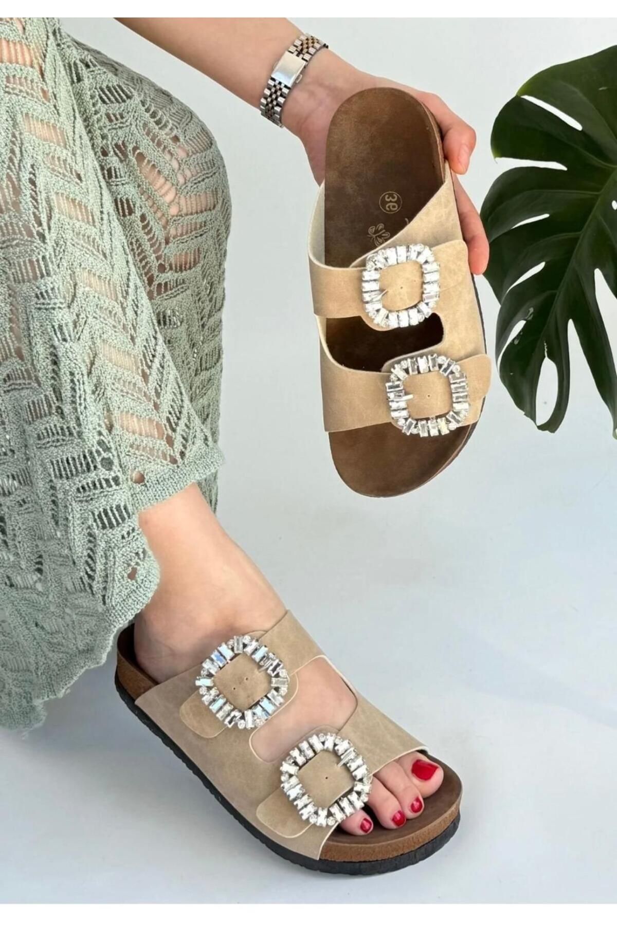 MODA MHS CALPİN TAŞ TOKA DETAYLI GÜNLÜK GİYİMLİK TERLİK PLAJ HAVUZ