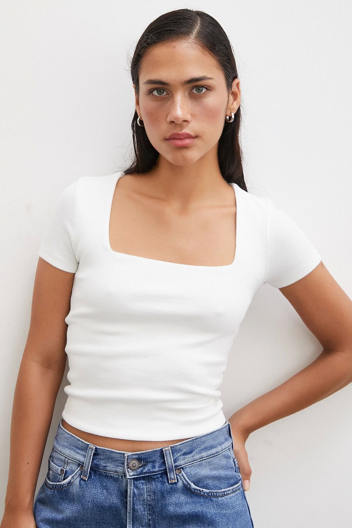 TRENDQUEL Kare Yaka T-shirt Beyaz