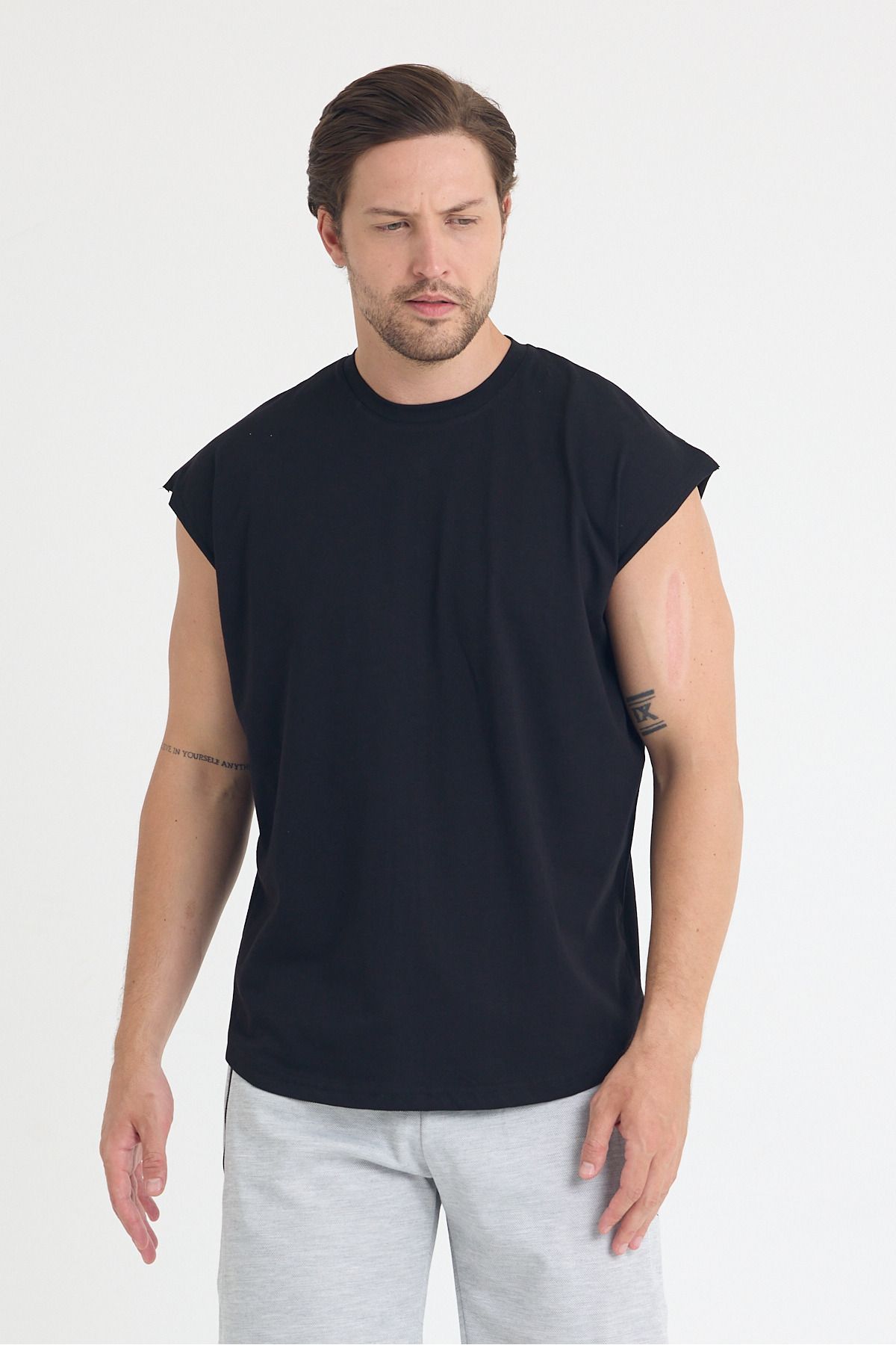THE ONE Erkek Japon Kol Regular Kalıp Oval Kesim Basic T-Shirt