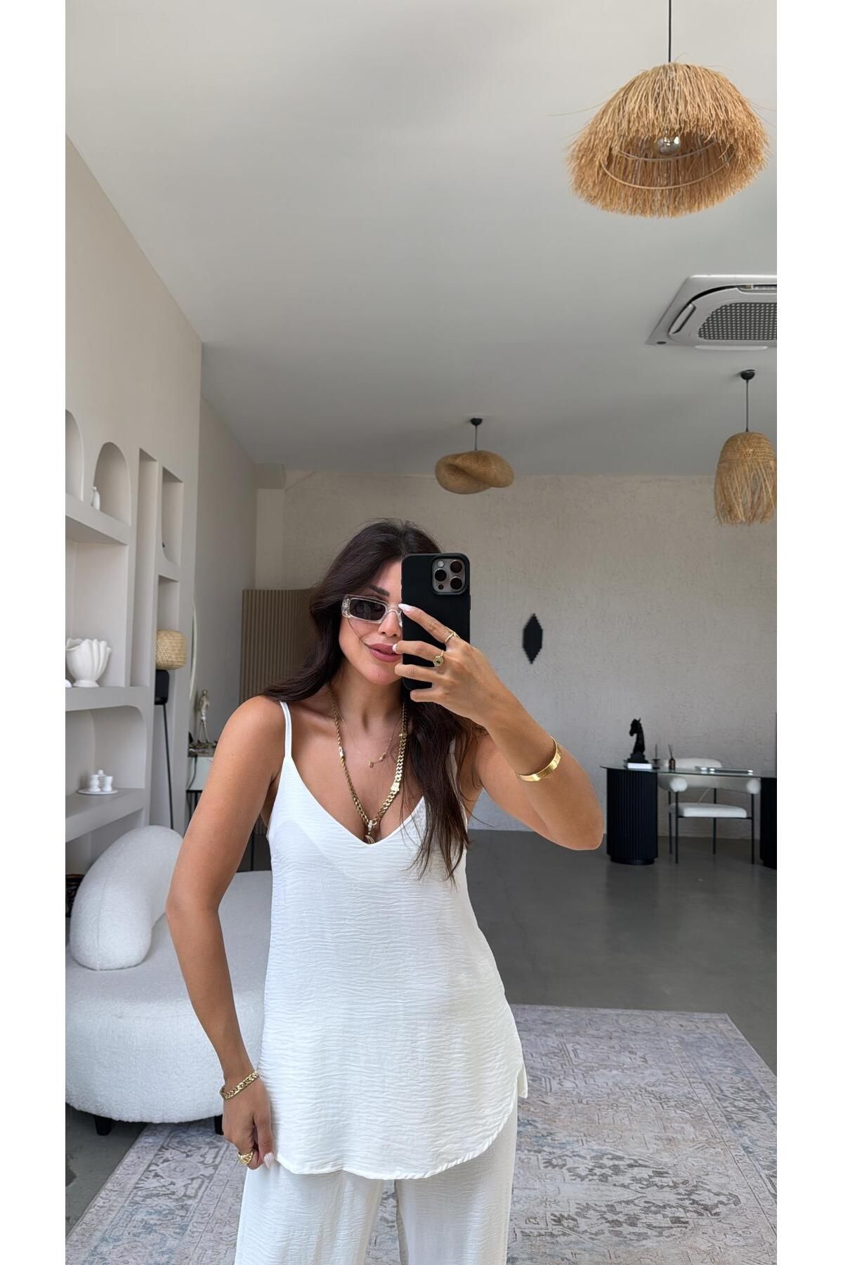 Buket Teke Beyaz İp Askılı Basic Tiril Takım