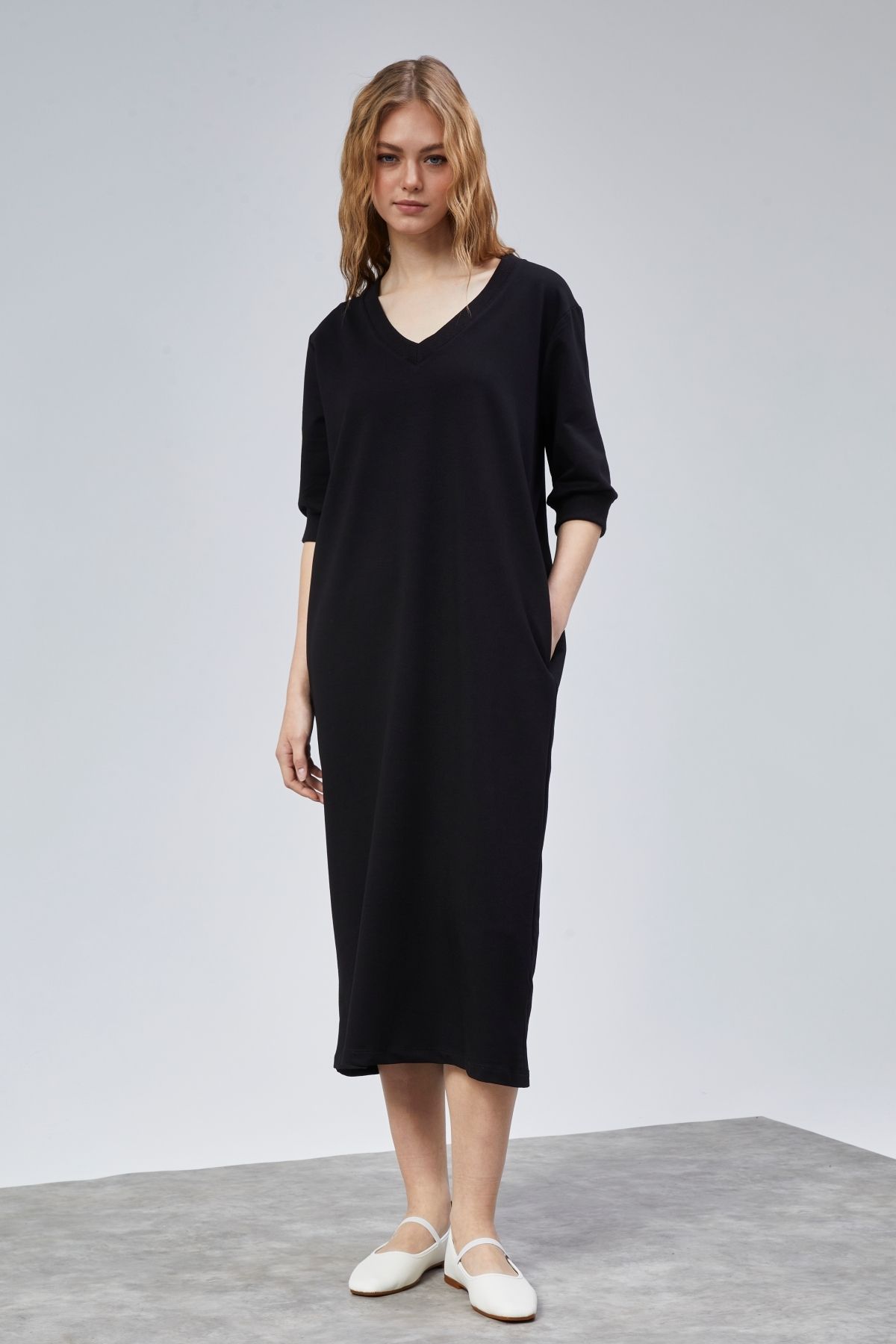 TF The Fancy For You Kadın V Yaka Truvakar Kol Oversize Elbise