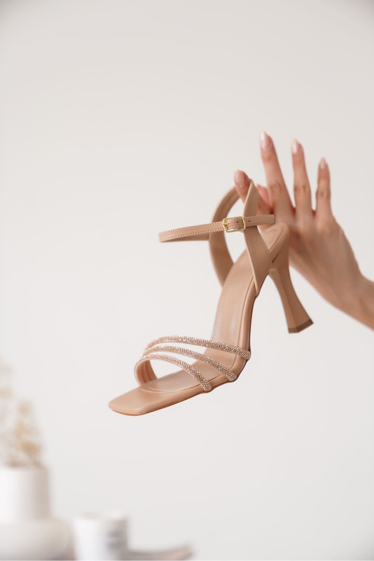 Zerenyus Karla Premium Nude Kadın Taşlı Topuklu Sandalet