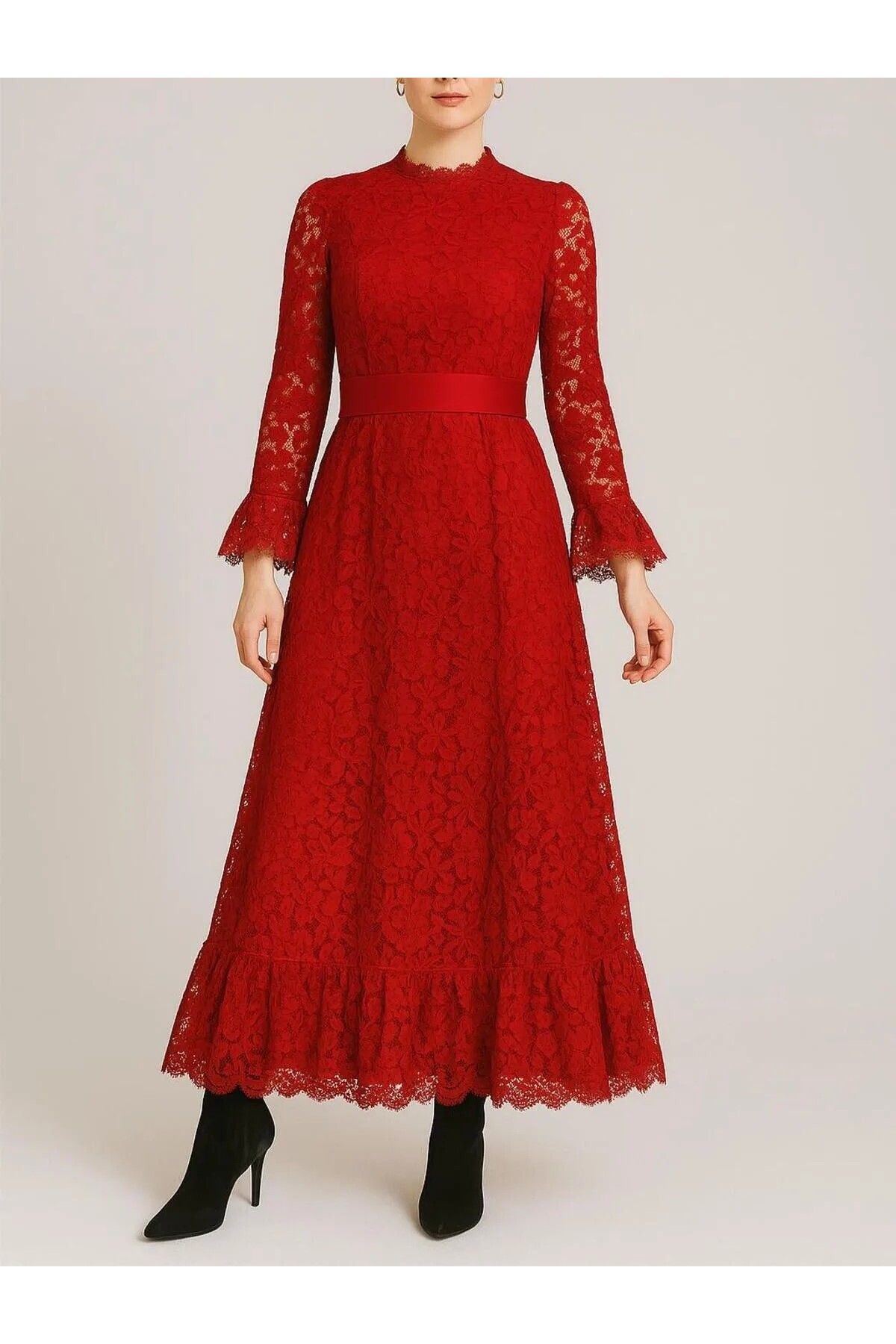 UNTIMELY Fırfır Detaylı & Kuşaklı Kırmızı Dantel Maxi Victorian Elbise