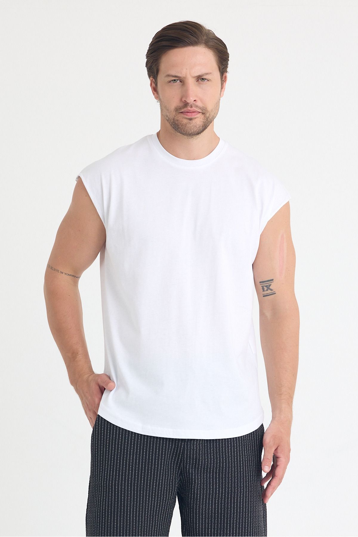 THE ONE Erkek Japon Kol Regular Kalıp Oval Kesim Basic T-Shirt