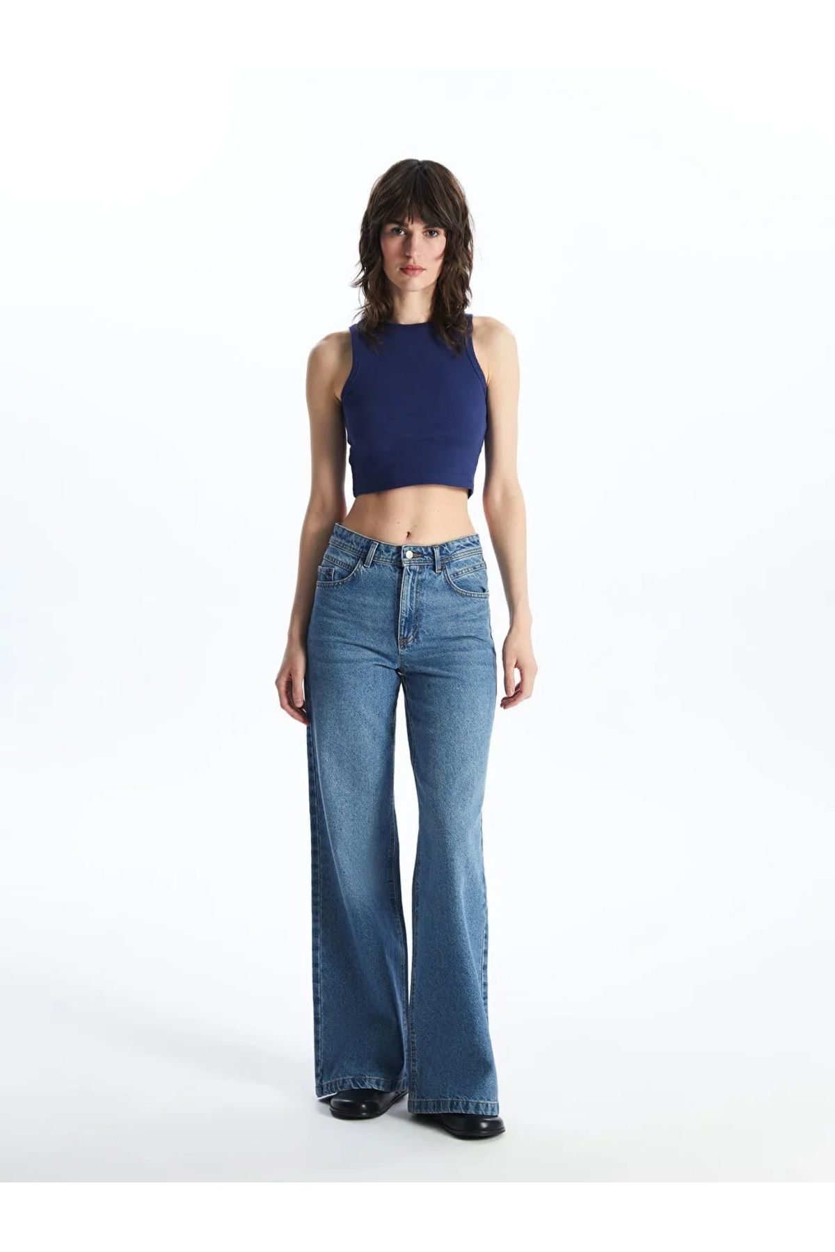 LC Waikiki Lcwai̇ki̇ki̇ Bi̇si̇klet Yaka Crop