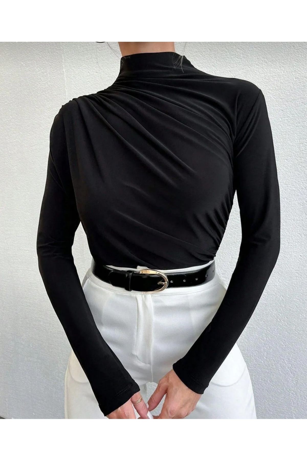 MODA Siyah Drape Büzgülü Bluz