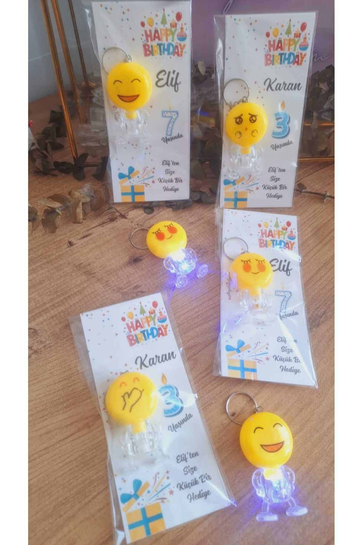 sevgiliatolyemm mutluluk getirmesi dileğiyle IŞIKLI EMOJİ ANAHTARLIK 10 ADET DOĞUM GÜNÜ BAYRAM KARNE HEDİYELİKLERİ