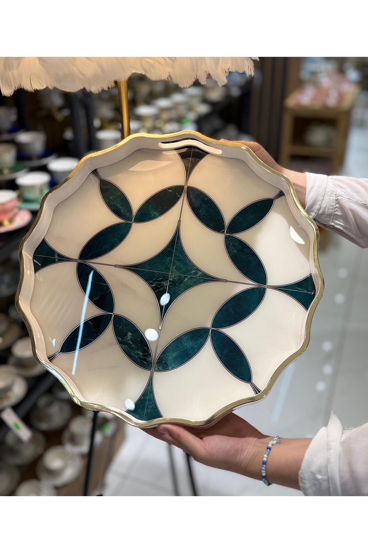 Onedekor Lüks Akrilik Yuvarlak Tepsi Zümrüt Geometri 38cm