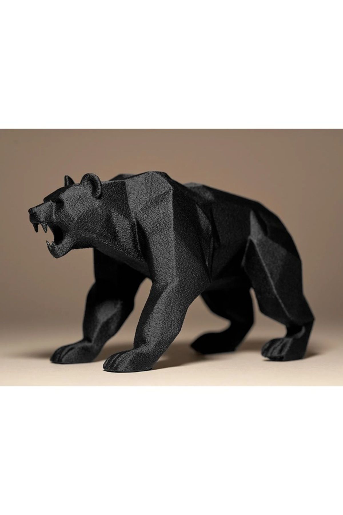 Biparca Store Vahşi Güç – Siyah Ayı Figürü (18 cm)