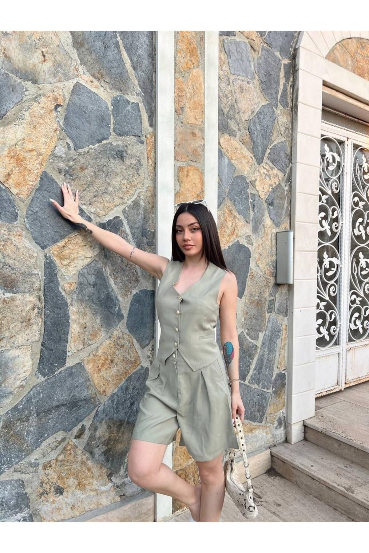 BUTİK ELAJ kadın yeşil gabardin modal yelek şort takım