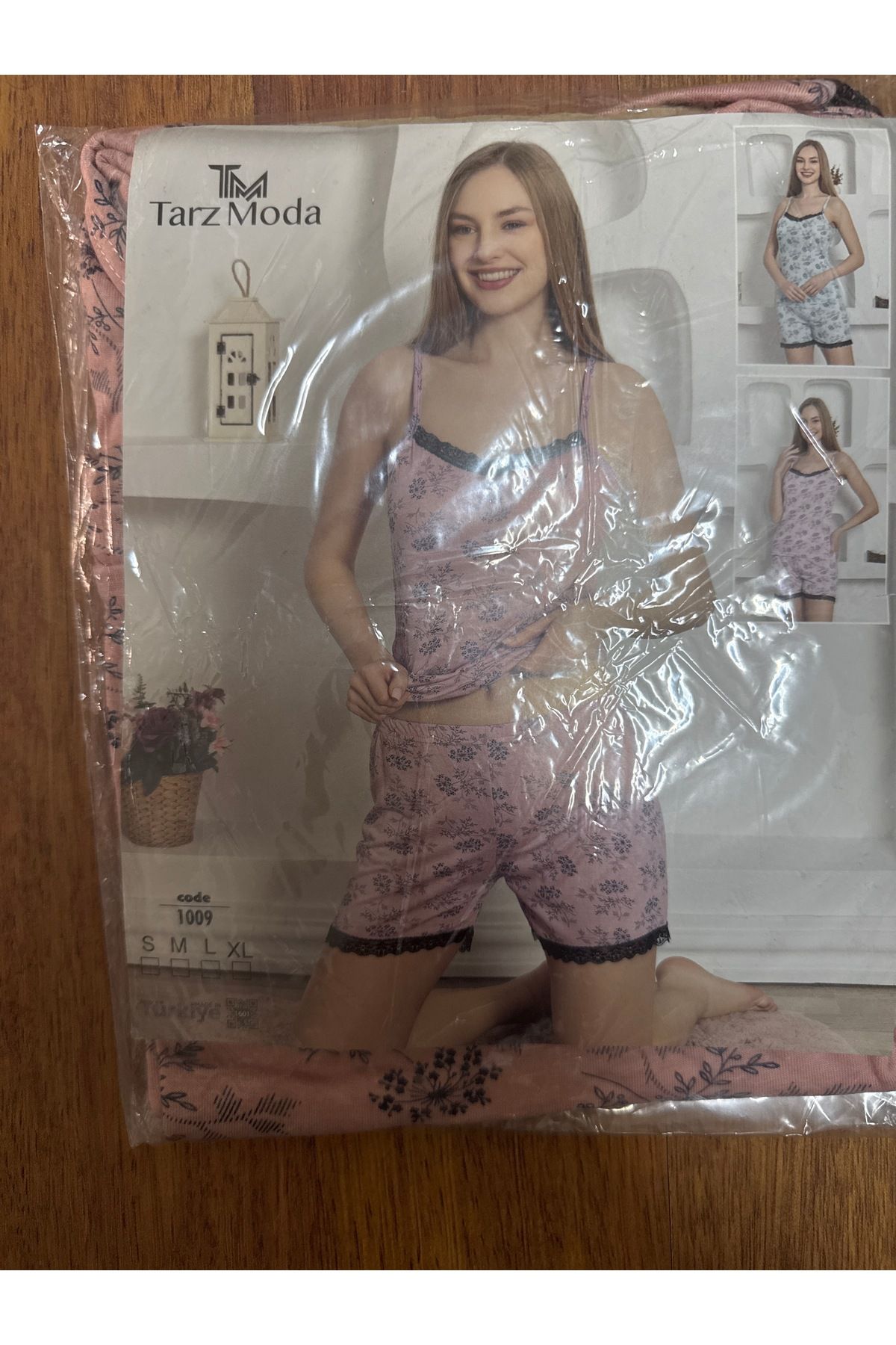 expermarket Genel markalar pijama takımı şortlu kırmızı takım dantelli yaka