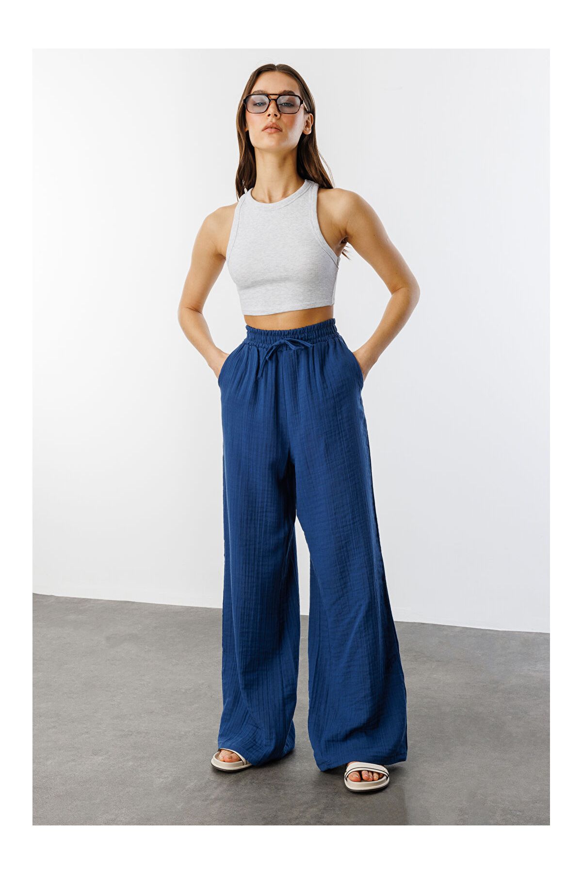 NATUFIAN STORE Kadın Keten Karışımlı Bol Kesim Yüksek Bel Pantolon