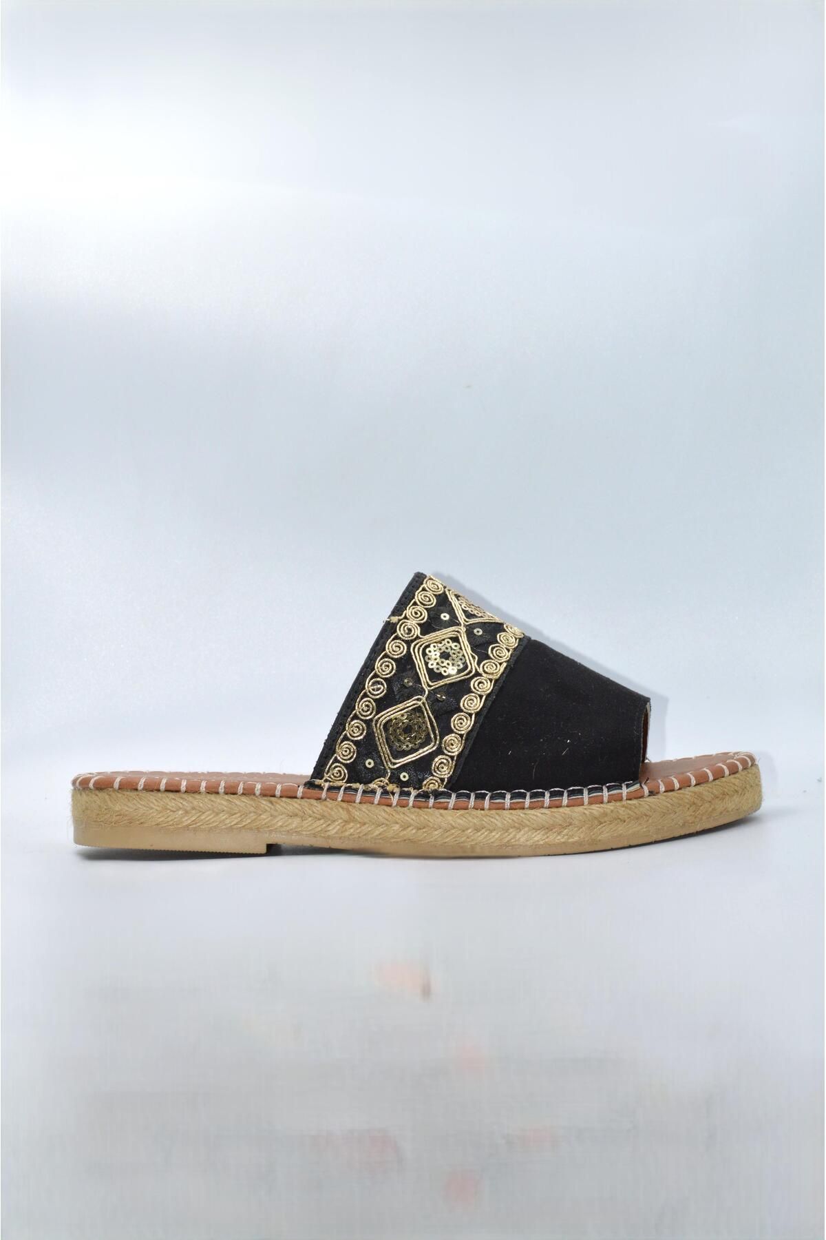 Shoemix Kadın Süet Siyah Nakış İşlemeli Hasır Sargı Taban Günlük Şık Terlik