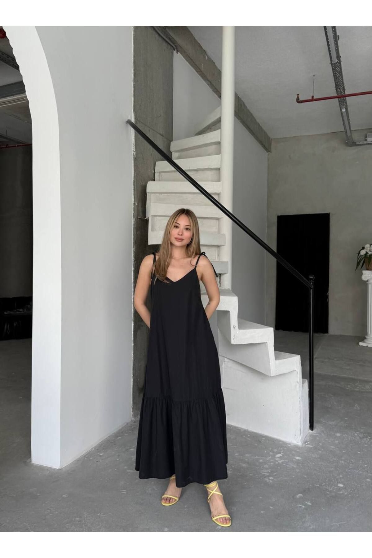 Tumtum Wear Bağlama detaylı askılı poplin elbise