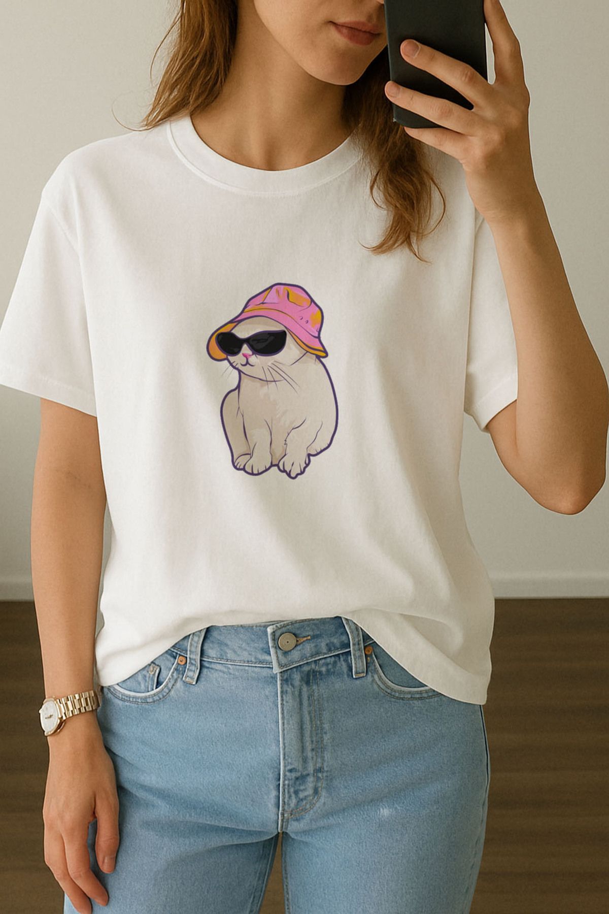 sielta Kadın Sevimli Şapkalı Kedi Baskılı Bisiklet Yaka Oversize Beyaz Tişört T-shirt