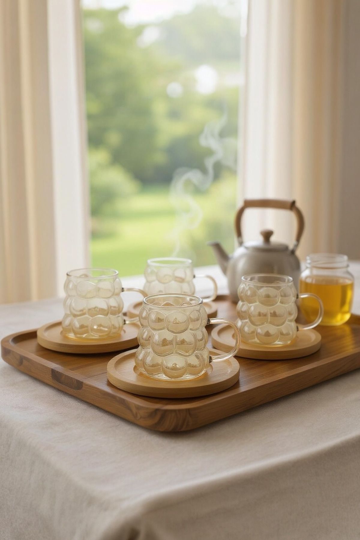 UCR HOME Kulplu Kahve Yanı Mini Üzüm Boncuk Bardak Sunum Bardağı ve Ahşap Altlık 6 lı Set 90 ml