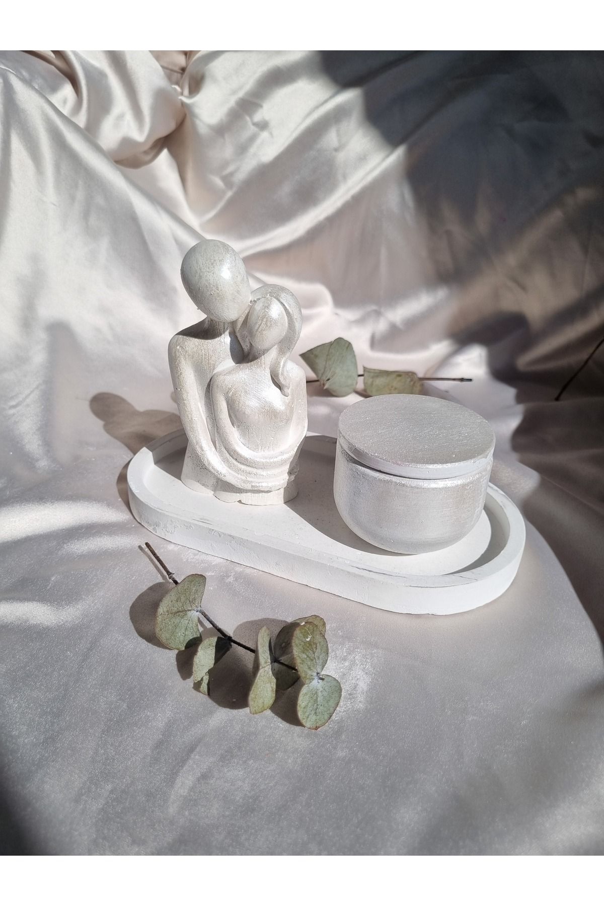 shop Dekoratif Set,Sarılan Çift Biblo ve Mum Seti,Kokulu Mum,Sarılan Çift ve Sunumluk