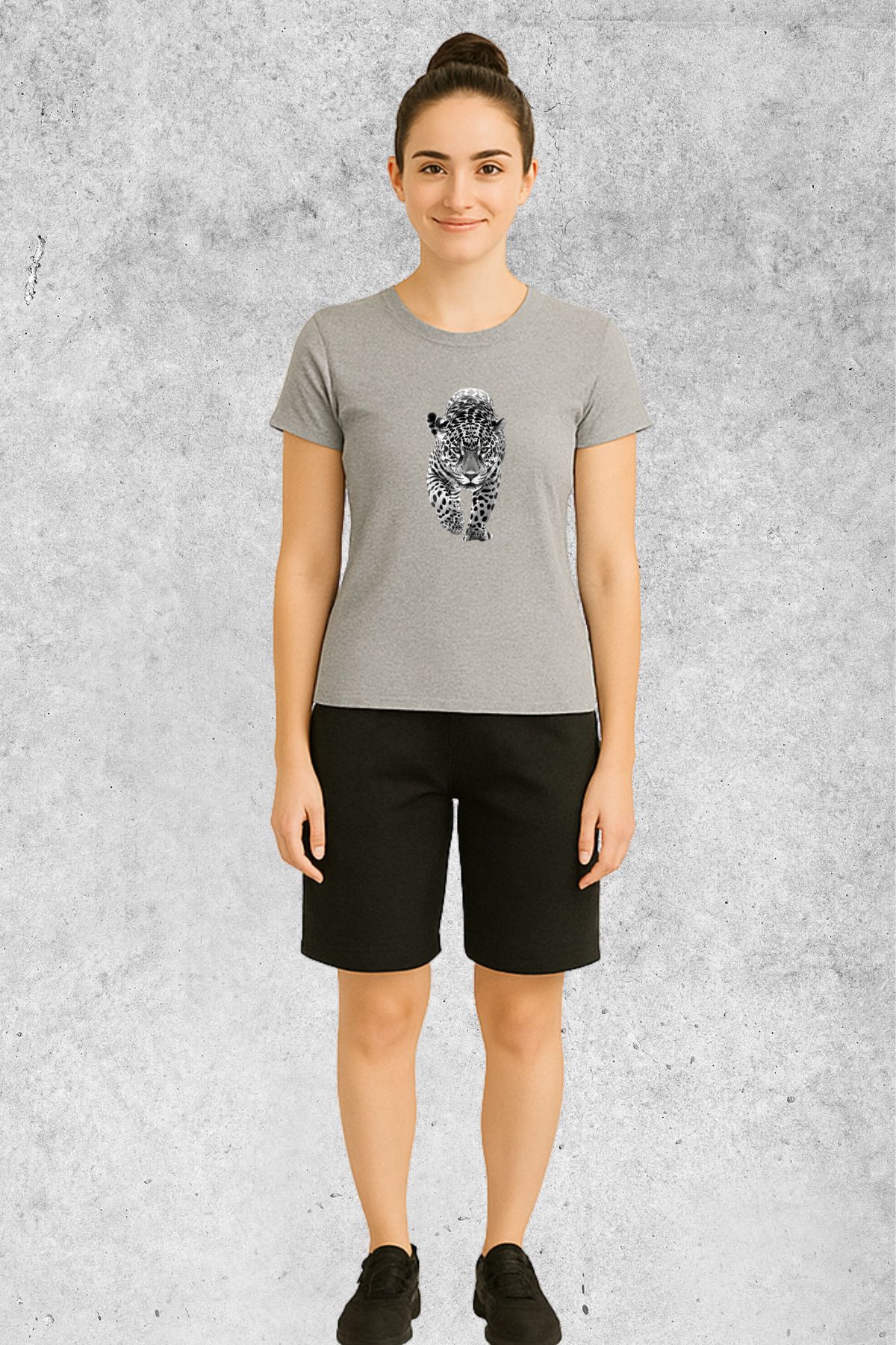 MOLICO Basic Unisex sıfır yaka kısa kollu LEOPAR BASKILI TSHİRT