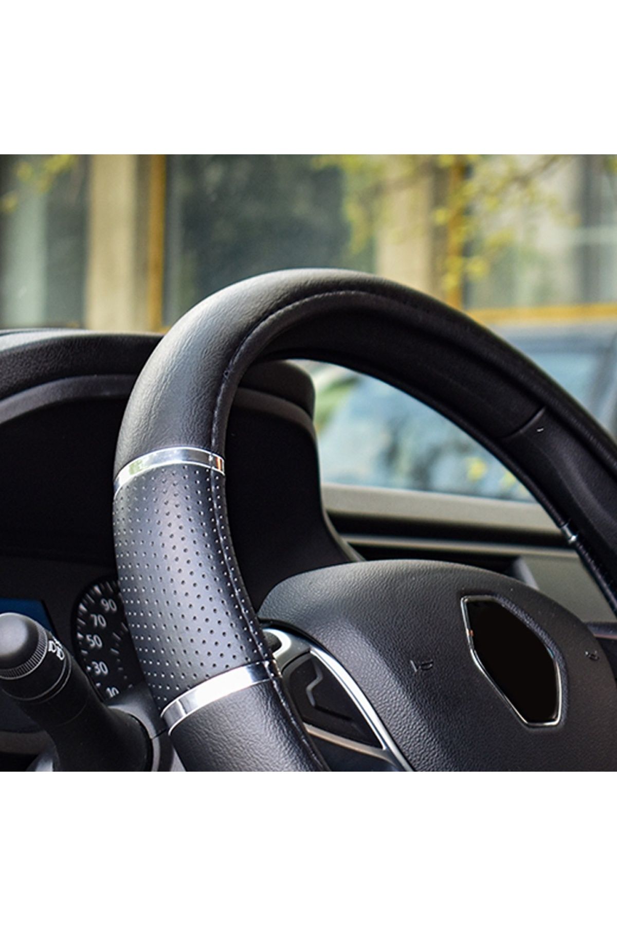 Umbrella-Luxury Steering Wheel Cover Black 37-39 Cm 1