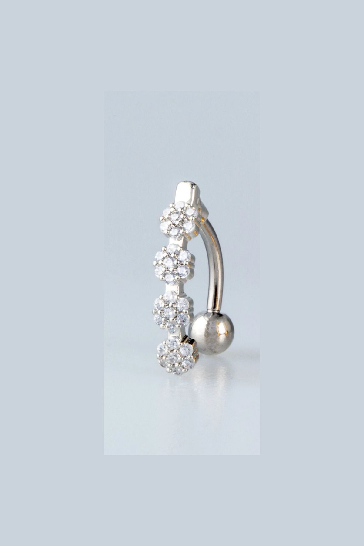 Wisdom Rain Gümüş Renk Çiçek Taşlı 10 mm Göbek Piercing – 316L Cerrahi Çelik, Minimal Işıltı