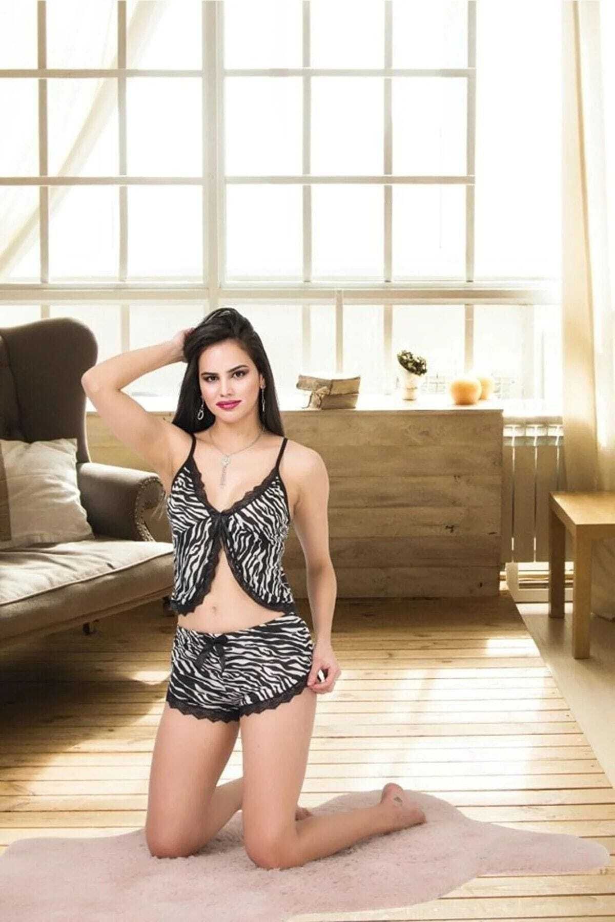 Viselya Zebra Desen Şortlu Takım