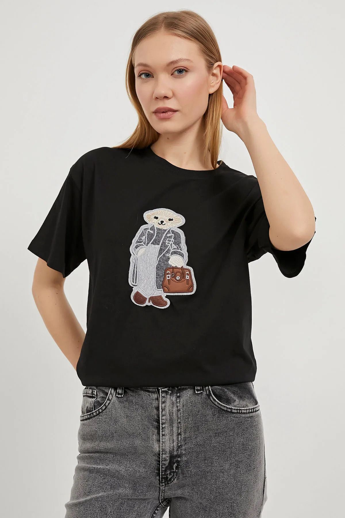 Aventien Ayıcık Nakışlı T-Shirt