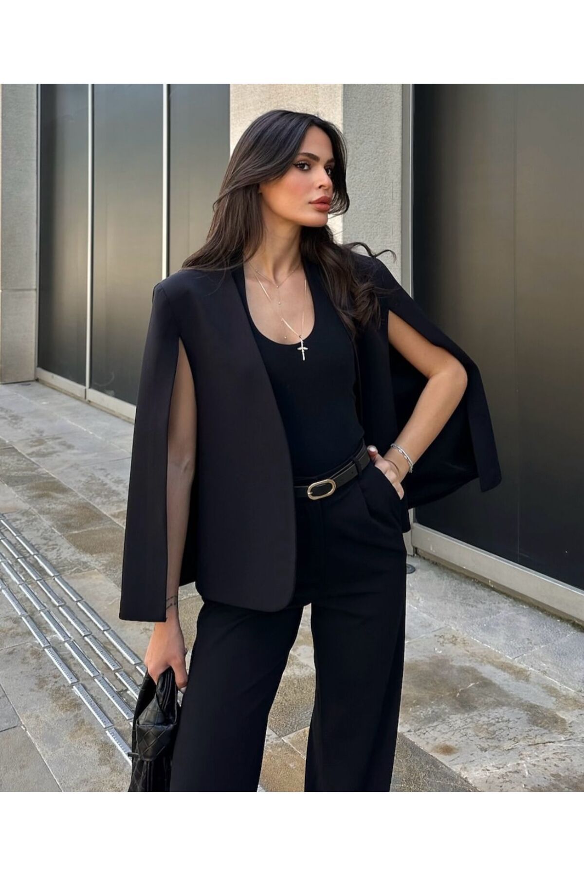 Büşra Fashion Pelerin Ceket