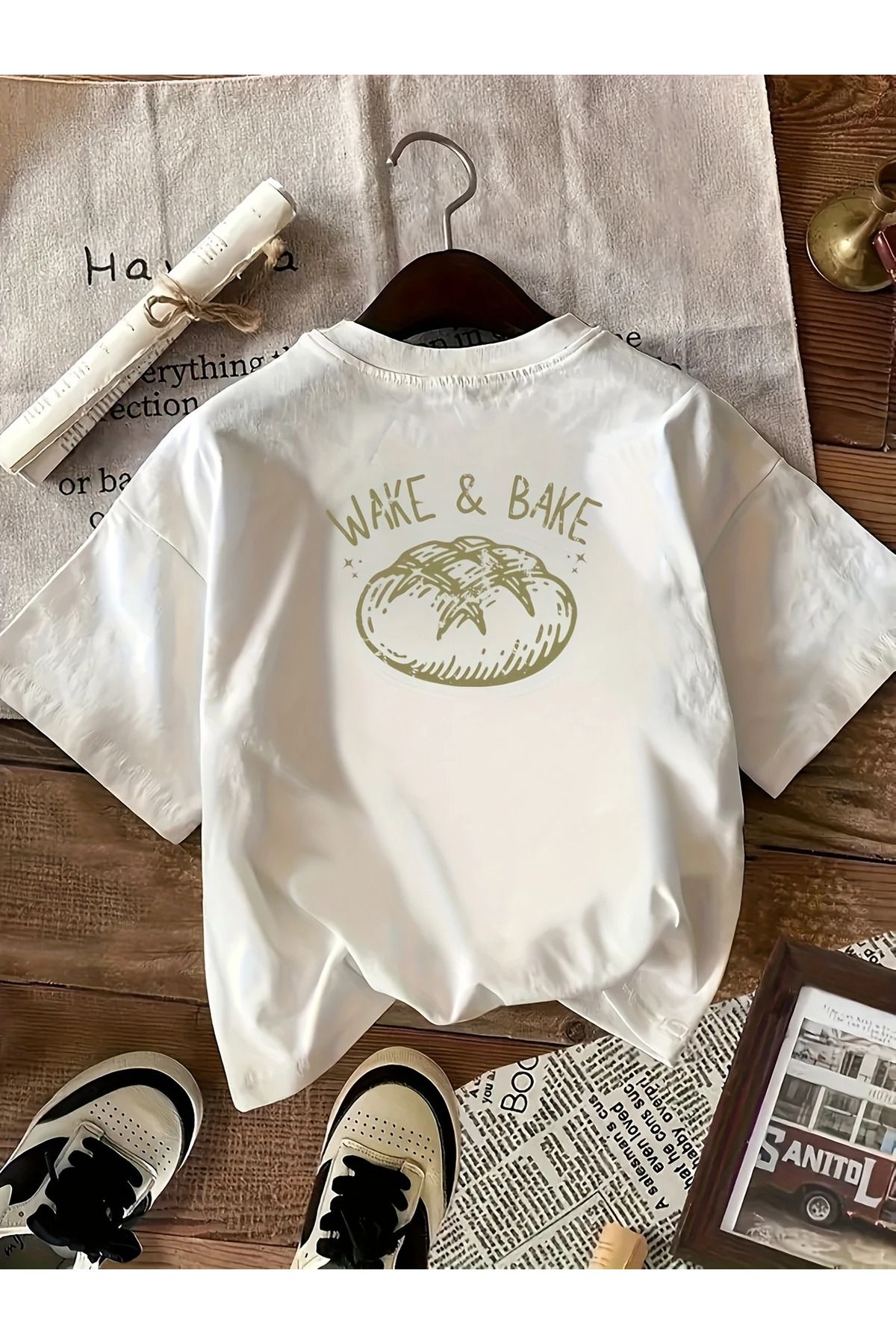 AEMİ Unisex Wake Bake Baskılı Oversize Bisiklet Yaka T-shirt