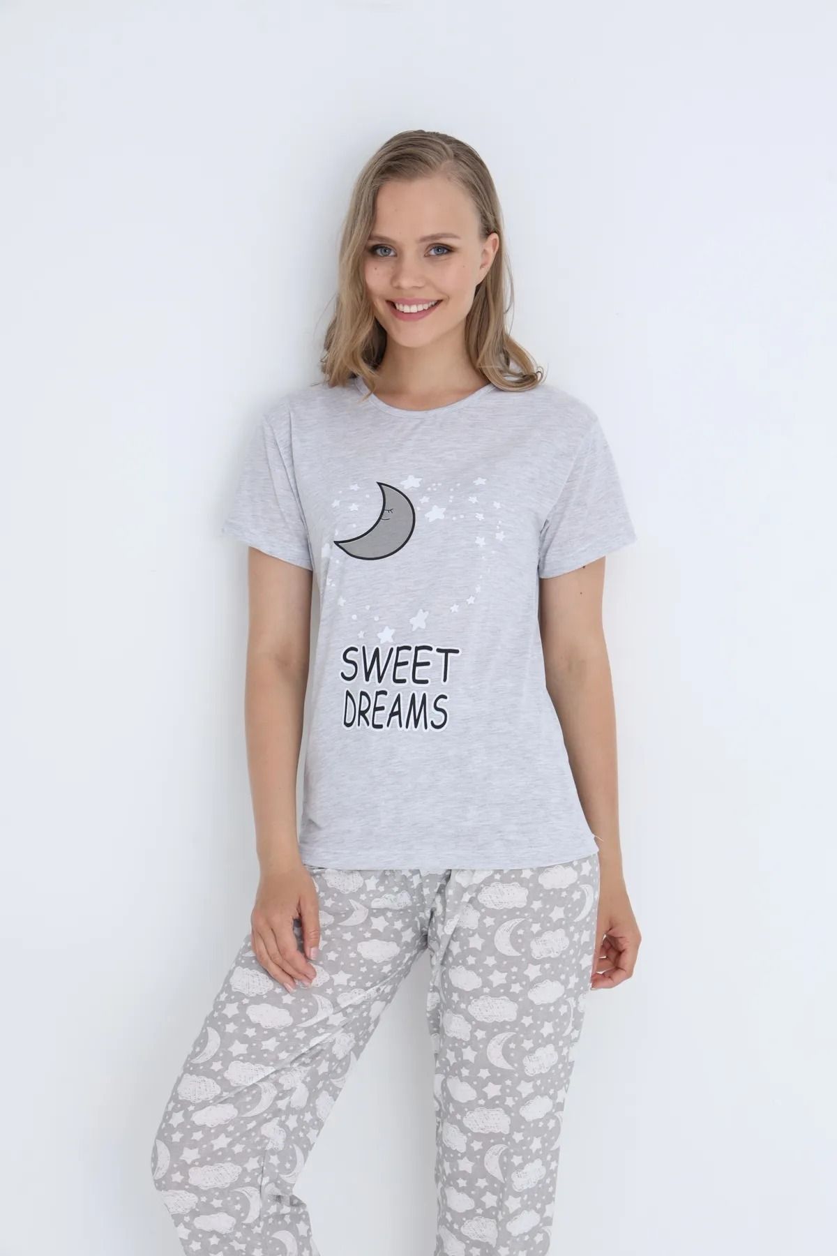 PAKETLENDİ Kadın Pamuklu Pijama Takımı DESENLİ