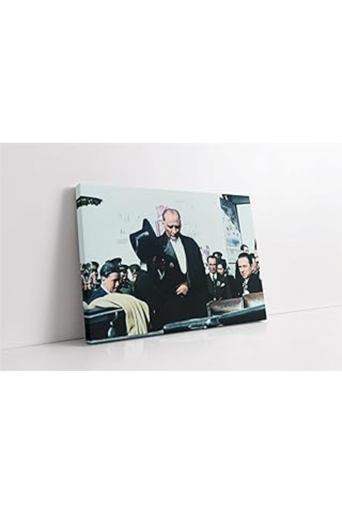 Pazarcan Tablosan Renkli Atatürk Smokin Kanvas Tablo 20X30 Cm Ka02170