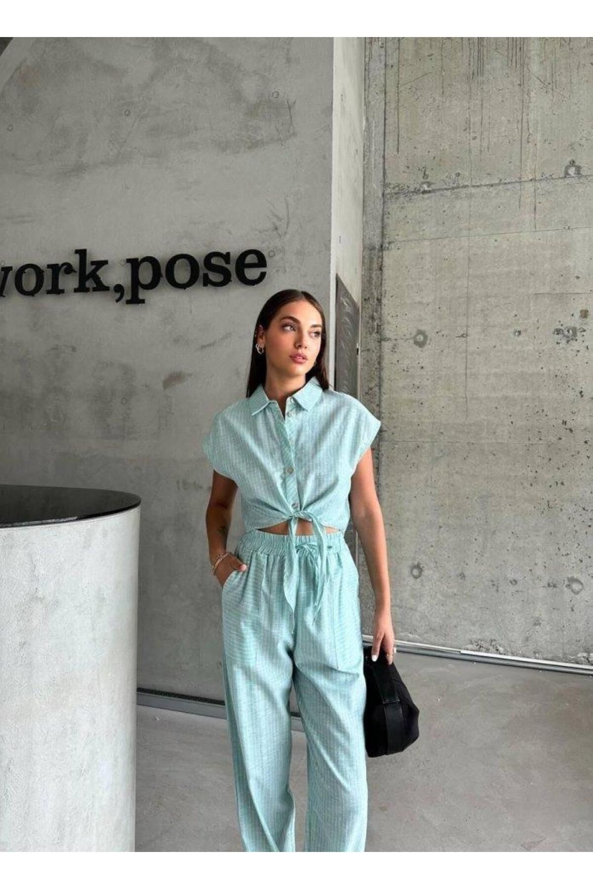 modamtn ÇİZGİLİ KETEN KOLSUZ CROP PANTOLON TAKIM - Yeşil