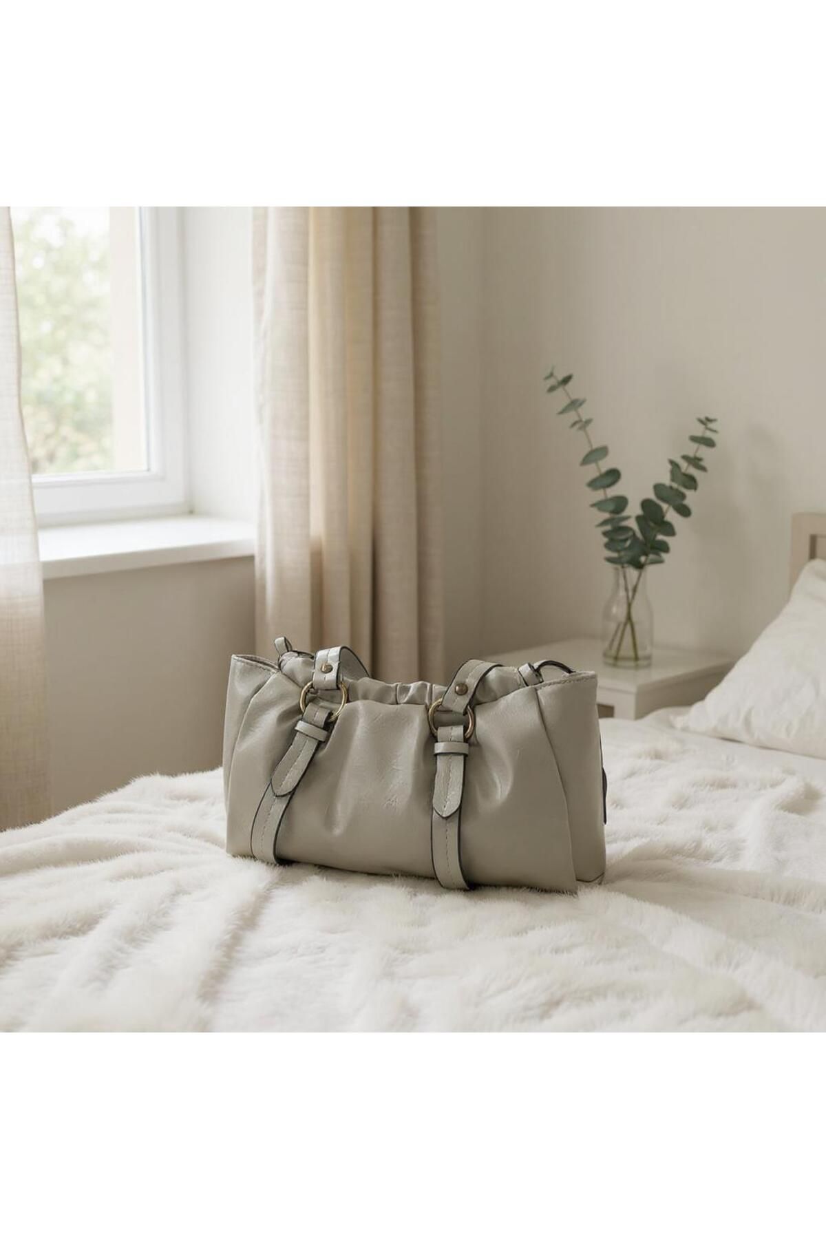 Besa Bags Grande Model Bordo Omuz Çantası
