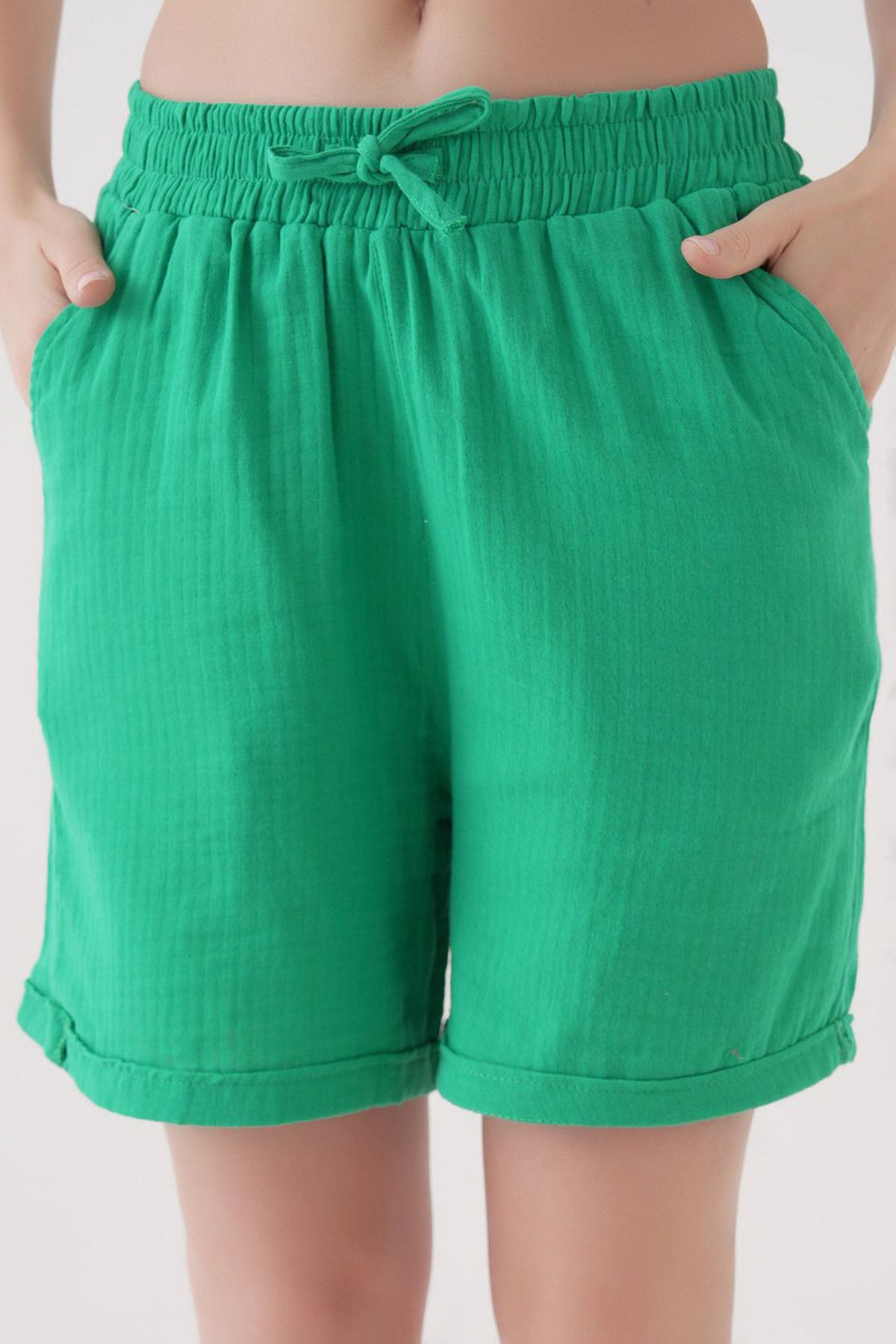 Ottawe Regular Fit Rahat Kesim İp Büzgülü ve Lastikli Belli Çift Cepli Casual Yumuşak Pamuklu Şort