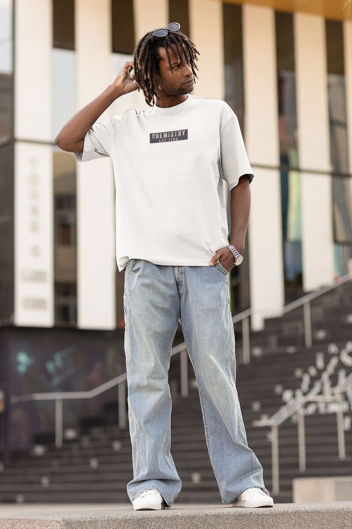 Uniquetex NUBENSE / KİMAS-13 - Oversize Unisex Kimya Baskılı Beyaz Bisiklet Yaka T-shirt (Bilim Tişört)