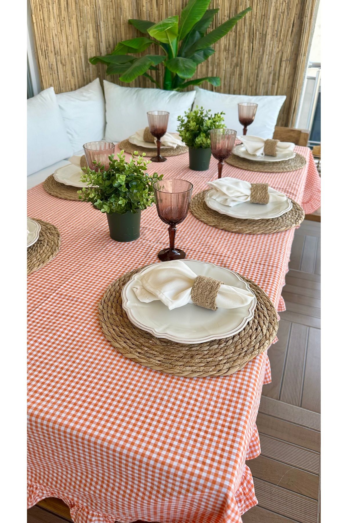 Decamor home Thin Keten Turuncu Pötikare Fırfırlı Masa Örtüsü