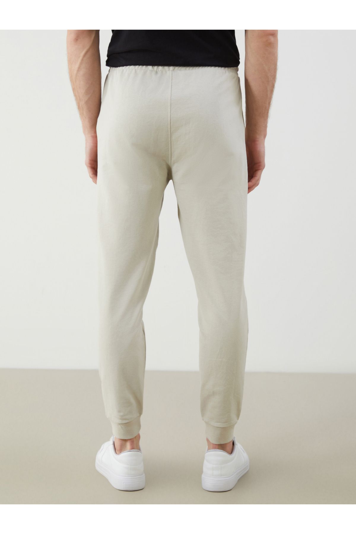 LC Waikiki-Ανδρικές φούτερ Jogger Standard Fit 4
