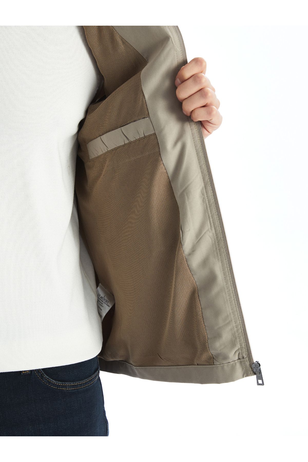 LC Waikiki-Herren-Jagdweste mit Stehkragen und Standard-Passform 4