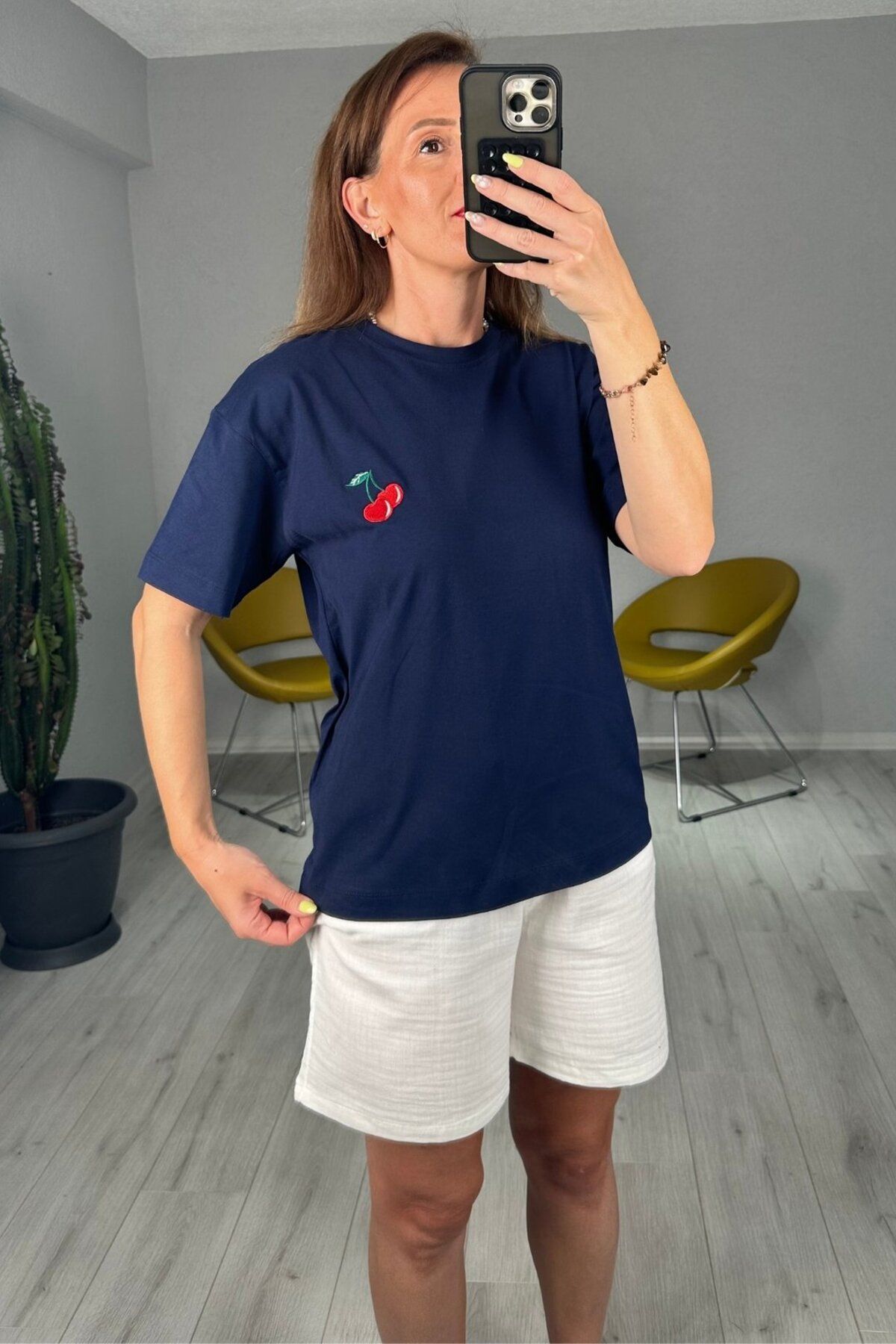 lady special Kiraz Baskılı Tişört